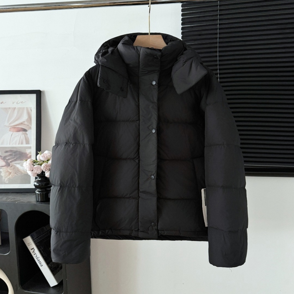 Lululemon Black Short Hooded Goose Down Puffer Jacket NWT